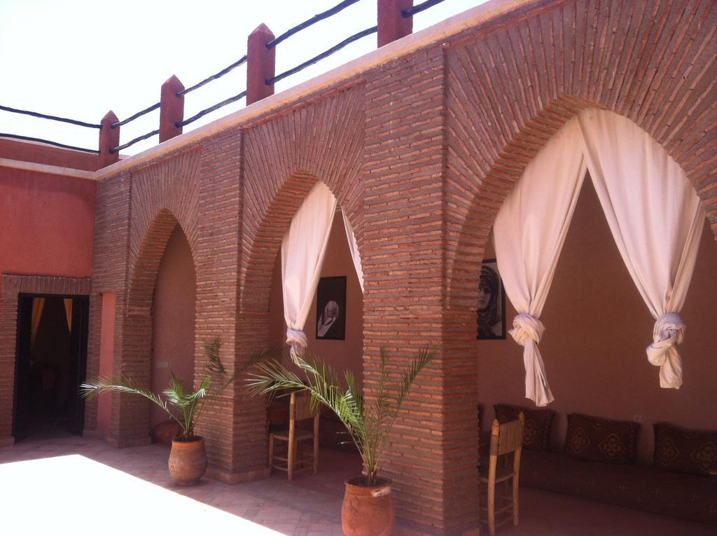 Riad Sidi Hicham Ouled Bouzid Екстериор снимка